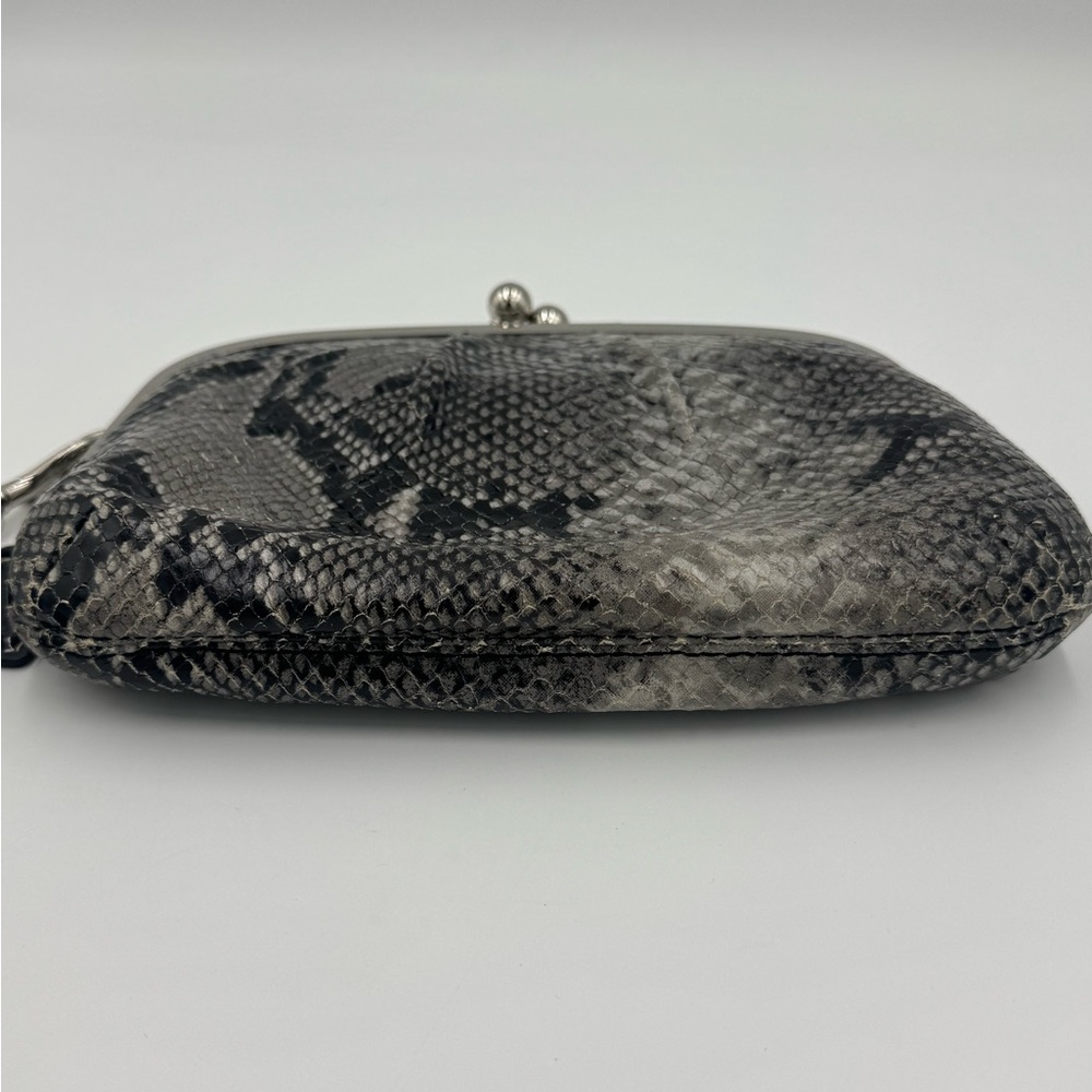 Coach Snakeskin KISSLOCK Clutch with Leather Wristlet & Hang Tag - Picture 6 of 12